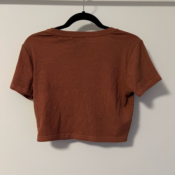 Cropped tee - Picture 3 of 3